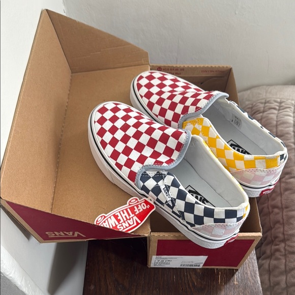 Vans Checkerboard Slip-On Sneakers - Picture 1 of 4
